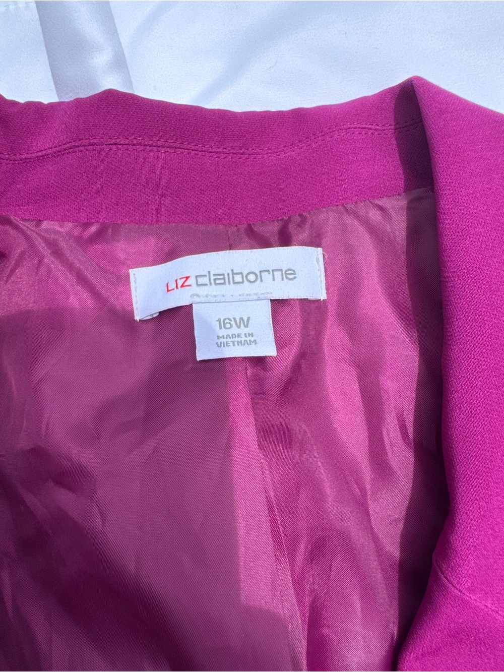 Liz Claiborne Magenta Double-Breasted Blazer - Picture 4 of 5